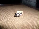 Brinco Ródio Negro com Strass